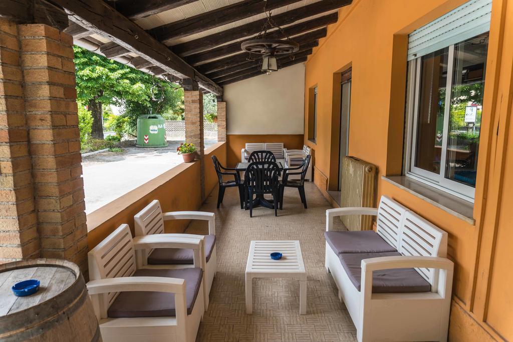 Ristorante Albergo Al Donatore Teor Ngoại thất bức ảnh
