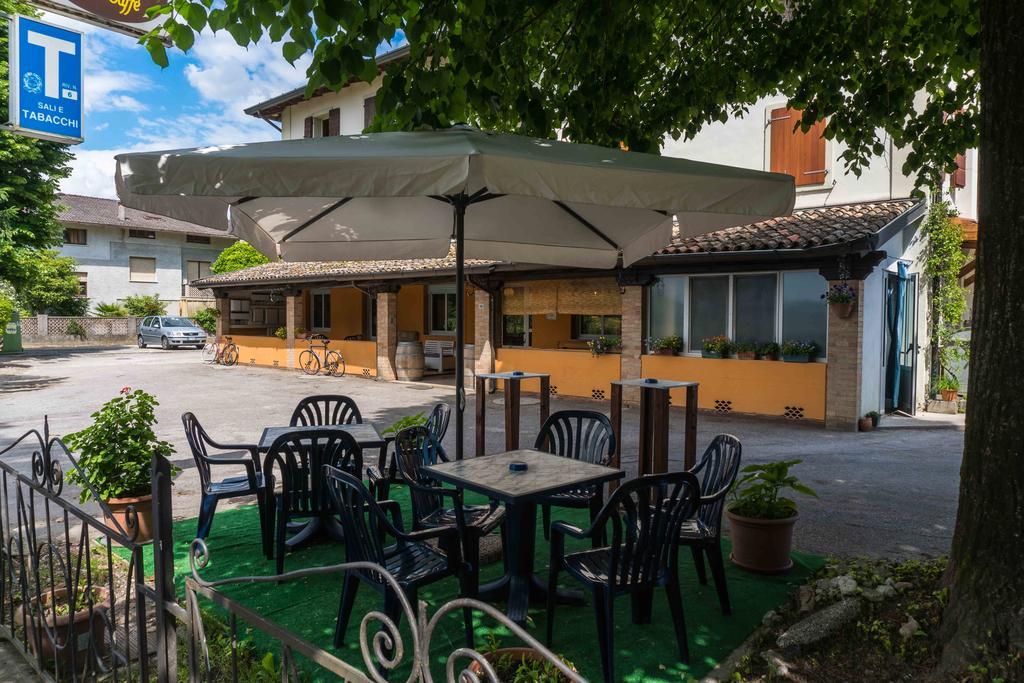 Ristorante Albergo Al Donatore Teor Ngoại thất bức ảnh