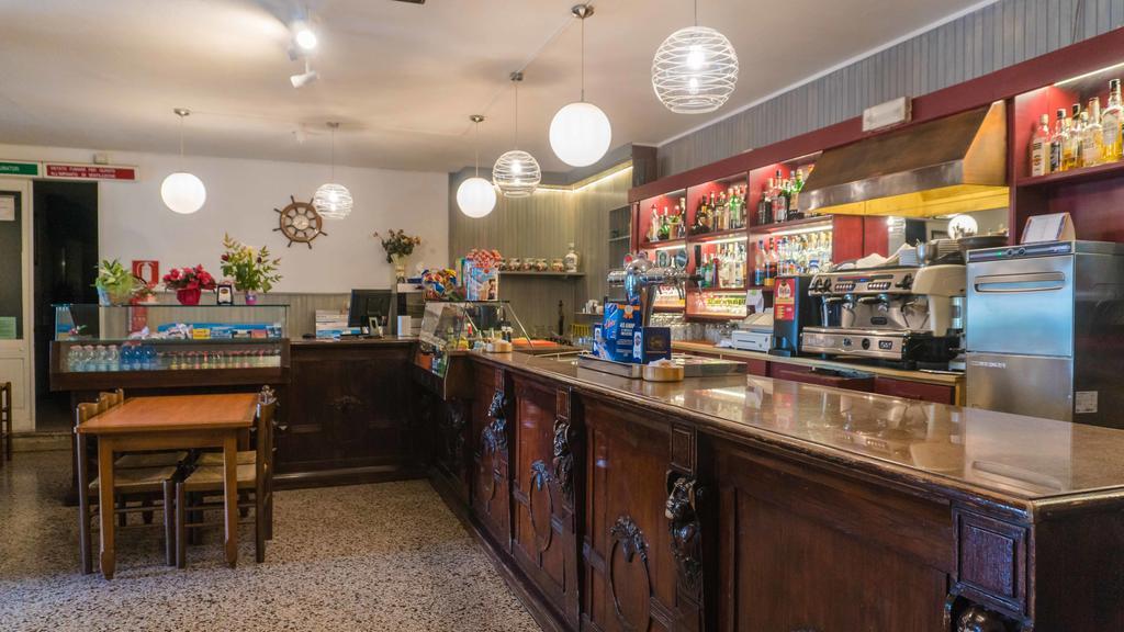 Ristorante Albergo Al Donatore Teor Ngoại thất bức ảnh